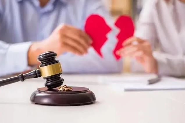 房子婚前财产婚后加名算共同财产吗？上海夫妻离婚财产怎么分割