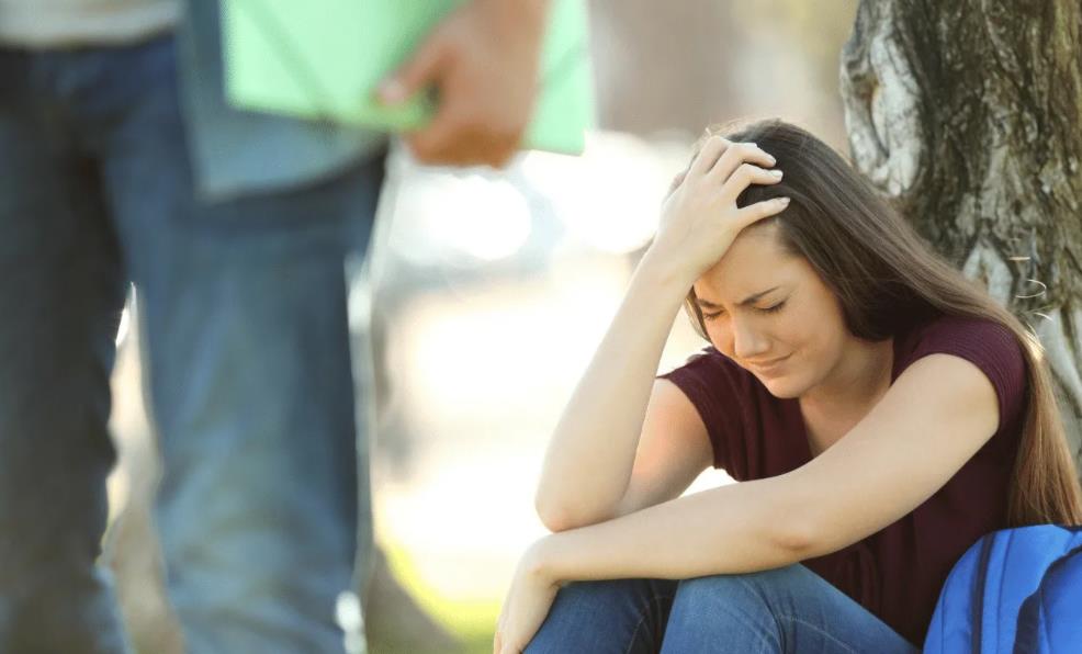 离婚可以逃避夫妻共同债务吗?上海离婚律师起诉费用